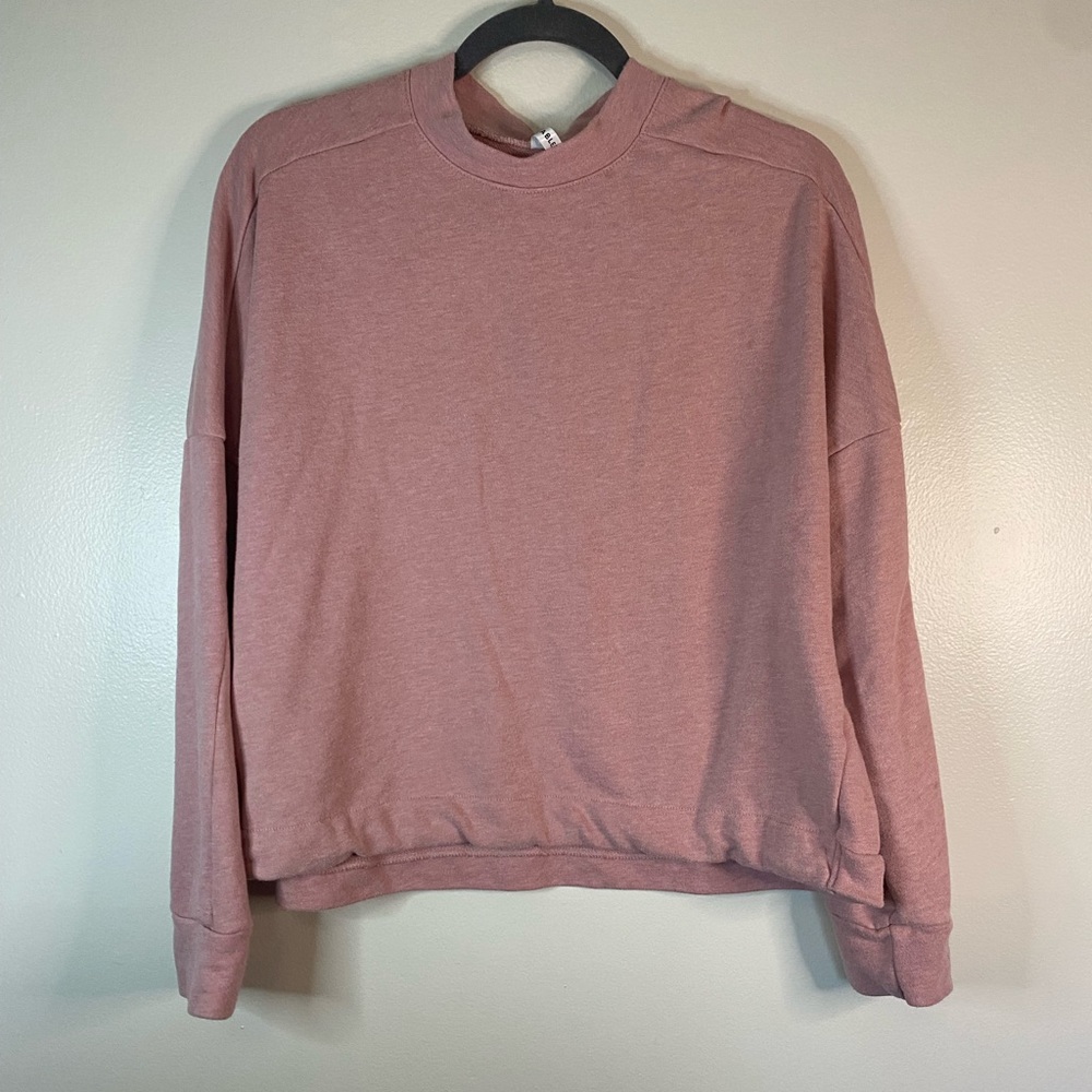 Fabletics pink high neck pull over workout sweatshirt size Large